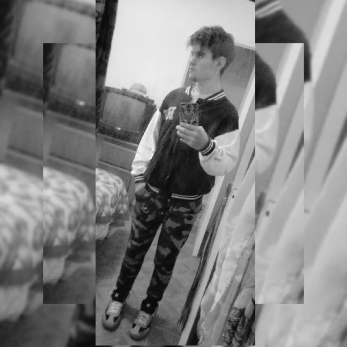 eriiccito's tweet photo. Babuchas nuevas. #camubladas #camuflaje #babuchasconestilo #swag https://t.co/ujb8L7ZtQg