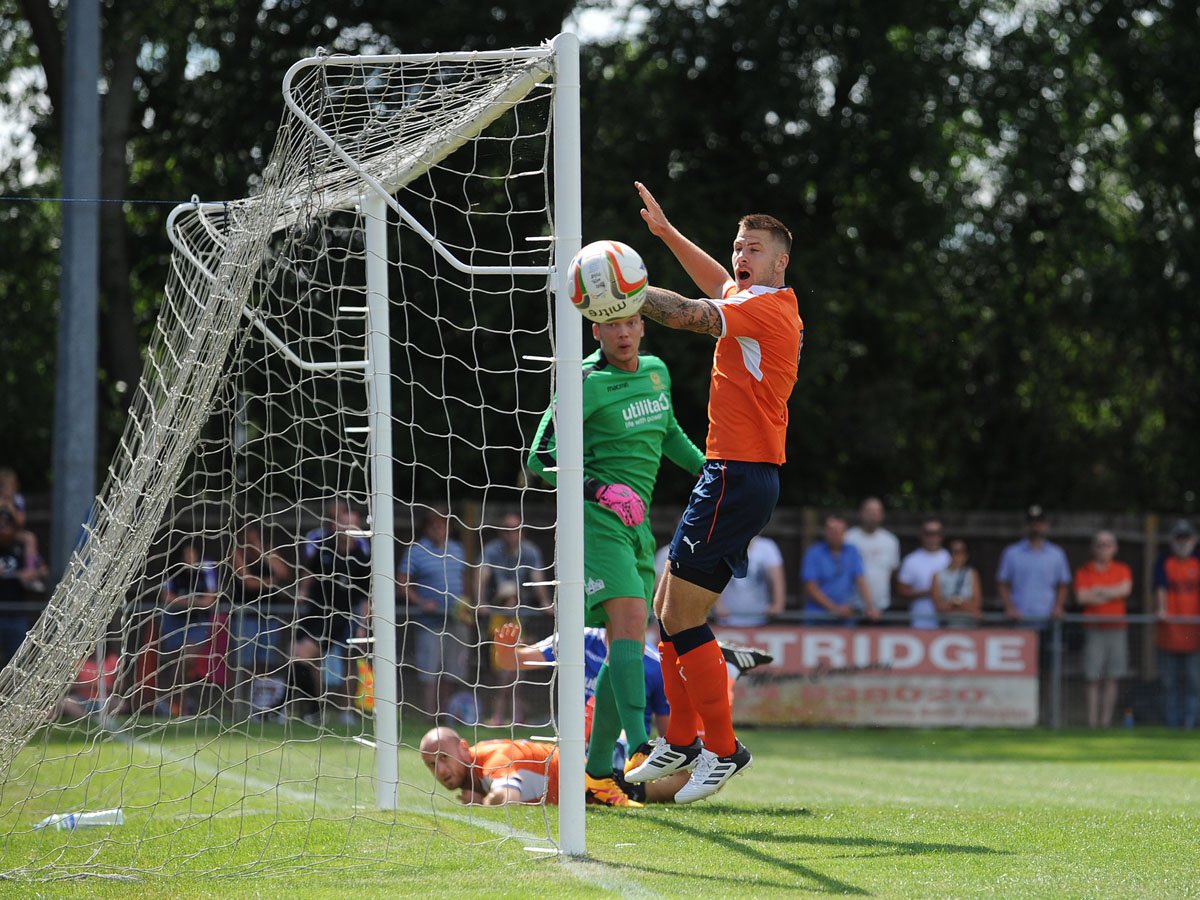 Luton Town FC tweet media