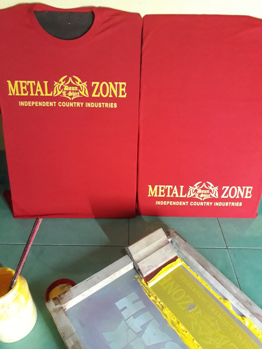 DaunMetalZone's tweet photo. Silahkan order Ts Metalzone 
Brand  : gildan
Bahan : combed 30s
IDR      : 125 k
Sablon: Rubber https://t.co/62tVkeI2MW