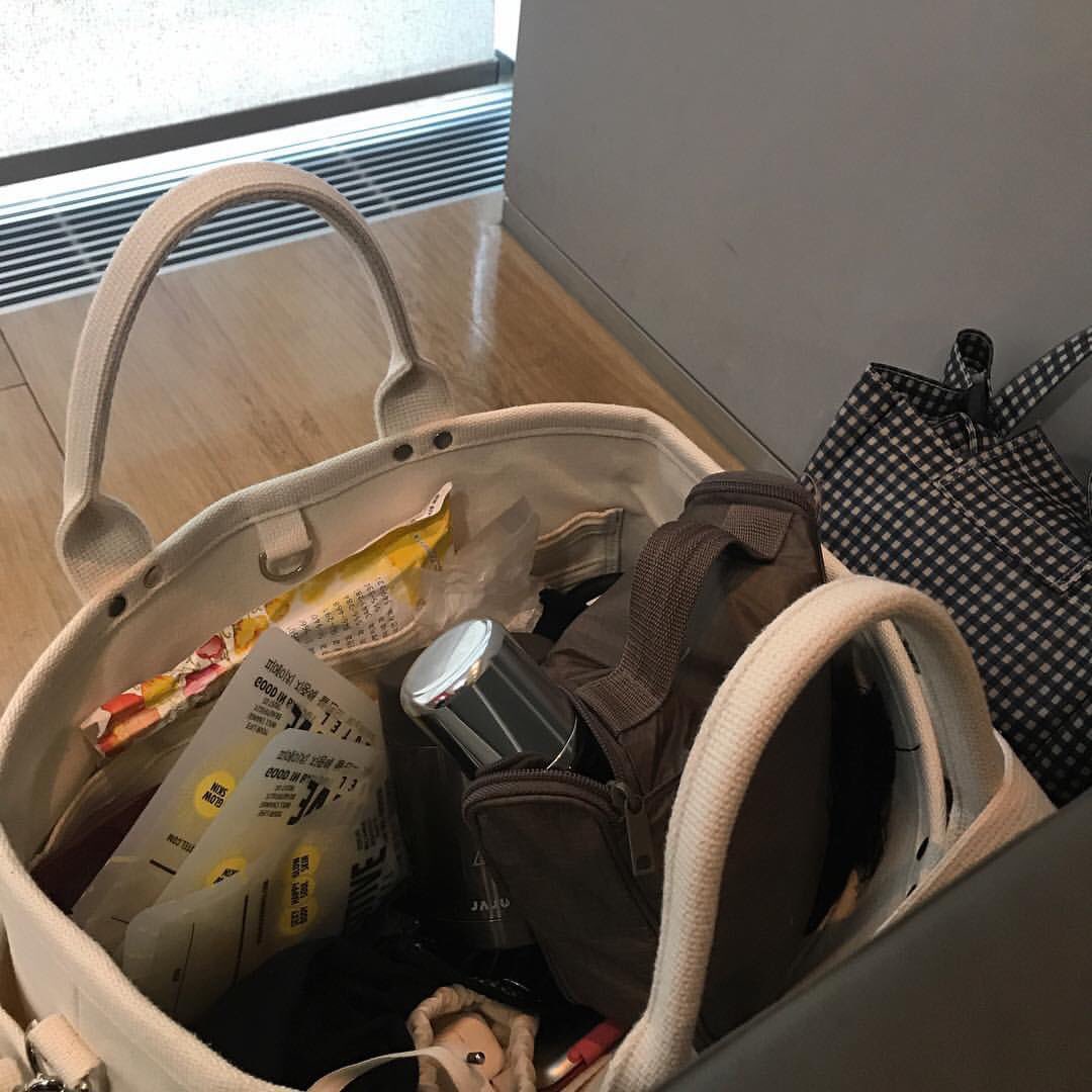 DES0-b3UIAEF8l8.jpg:large