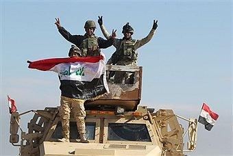 Defense_Iraq's tweet image. #Iraqi_army @ArmY_Iq  announces the defeat of #ISIS in #Mosul and its complete liberation from terrorists
#MosulOps #Old_city #Iraq