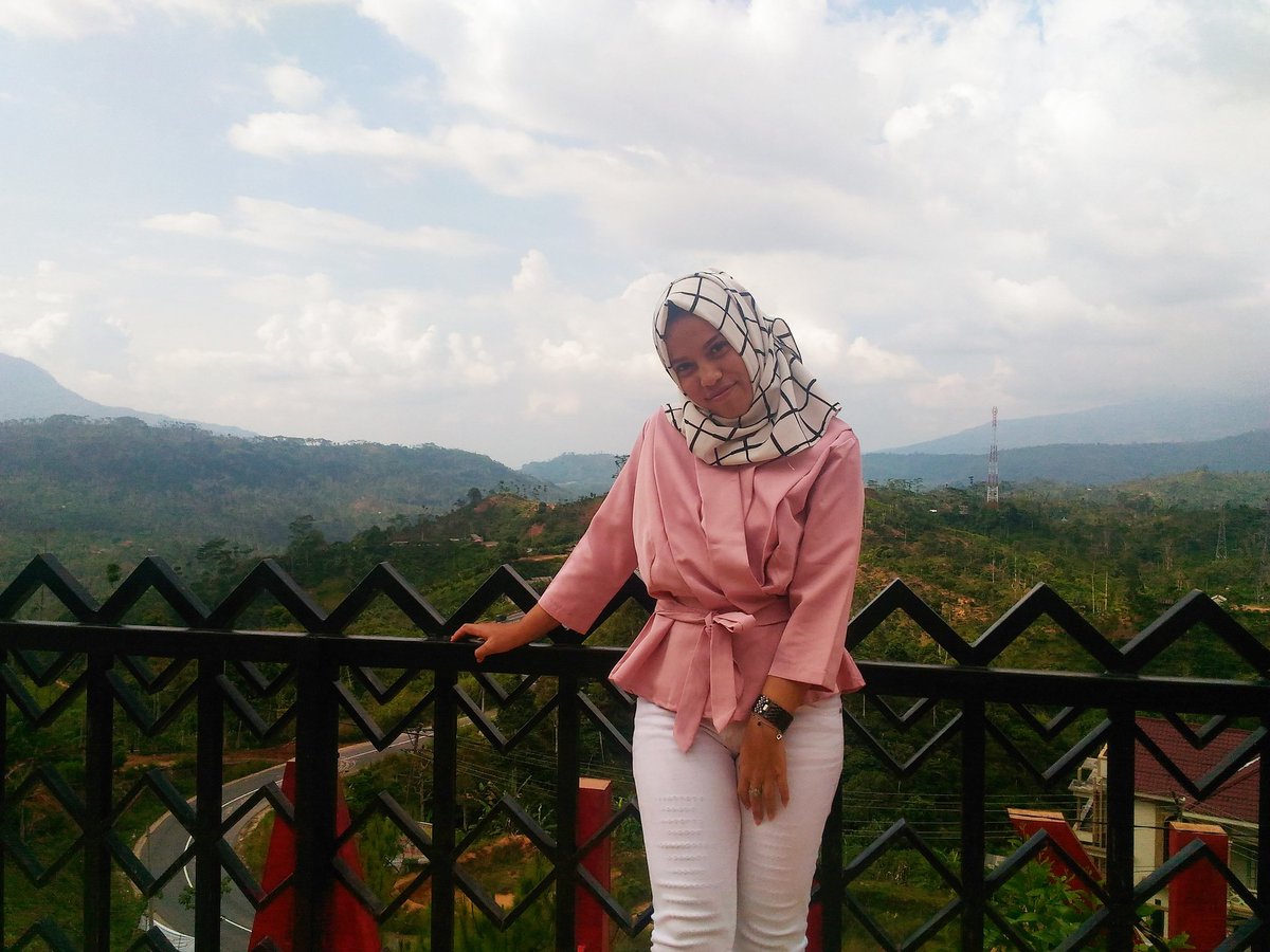 bella shandy (@bellashandy7) on Twitter photo 