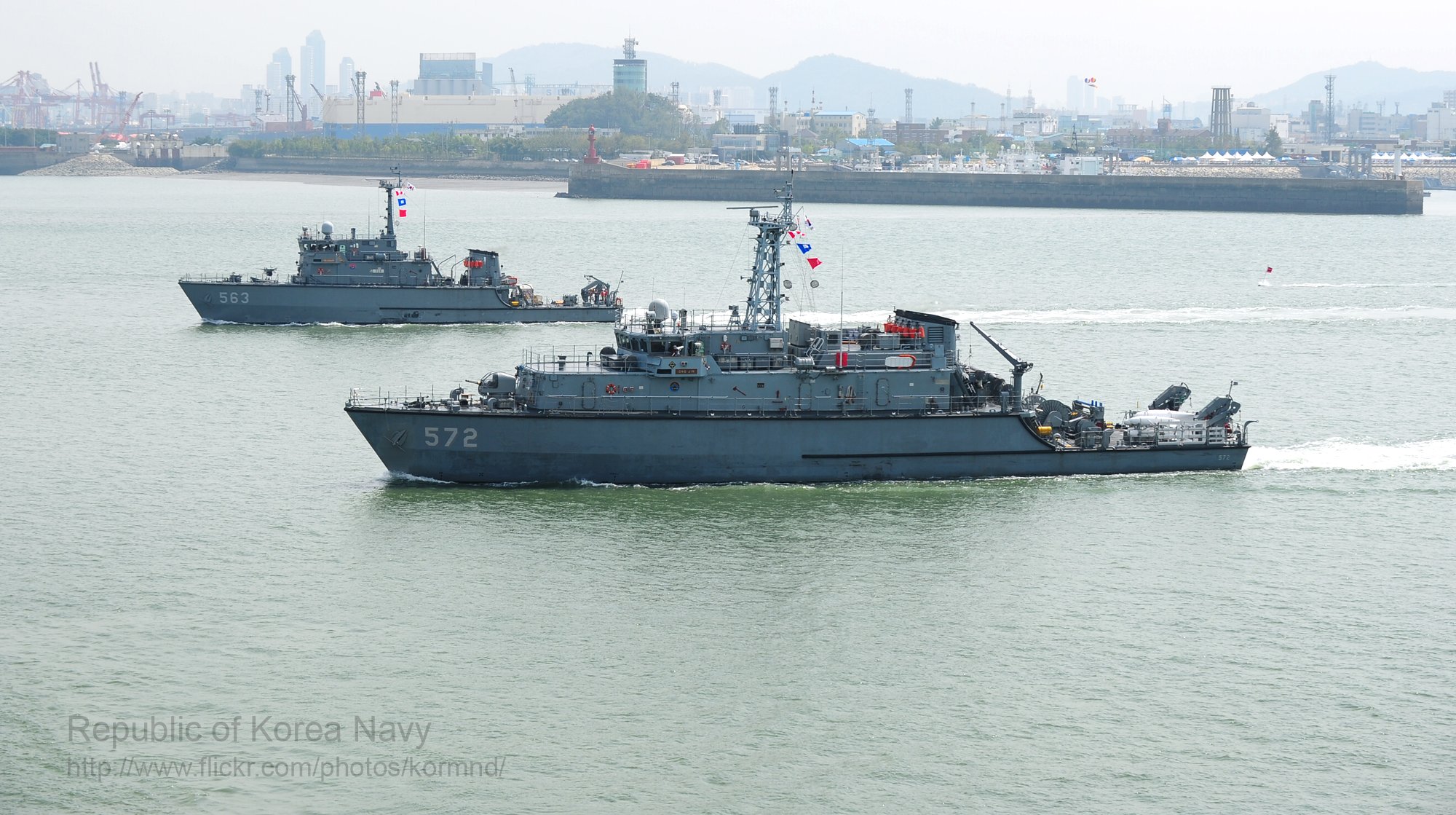 陸海空の兵器bot on Twitter