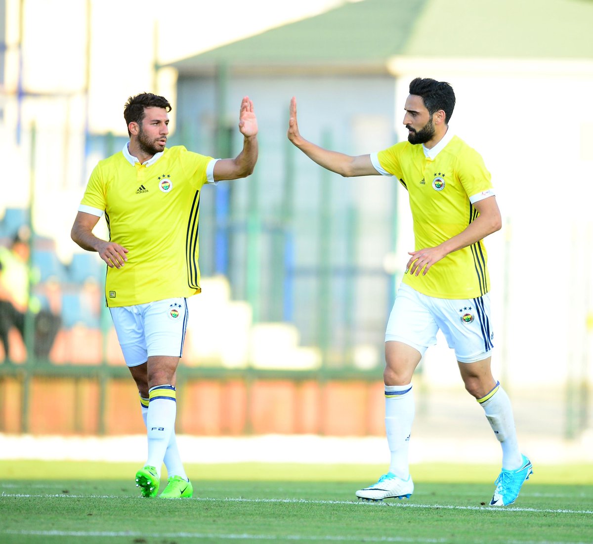 Fenerbahçe'den tatsız başlangıç - go.turkiyemillitakimi.com/1pu
#SüperLigHaberleri