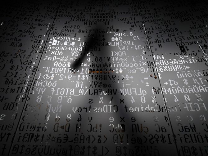 CNET's tweet image. The whole world is bad at cybersecurity, the United Nations says cnet.co/2sDbdtj