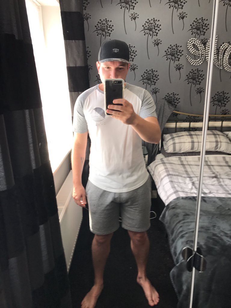 Joe🤴🏻🌈 on Twitter: "Today's look, hint of scally with a mixture of