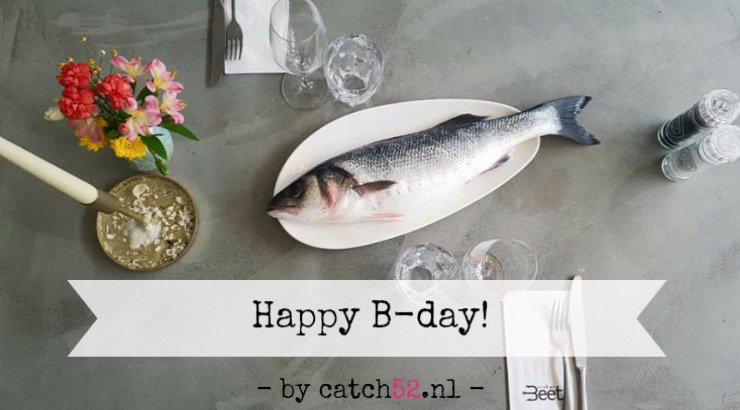 Lang zullen ze leven! Vandaag op <a href="/Catch52_020/">Catch52</a> #VisbarBeet #ADATP en de grillburger van #Febo   catch52.nl/verjaardag-ams… Eet smakelijk!