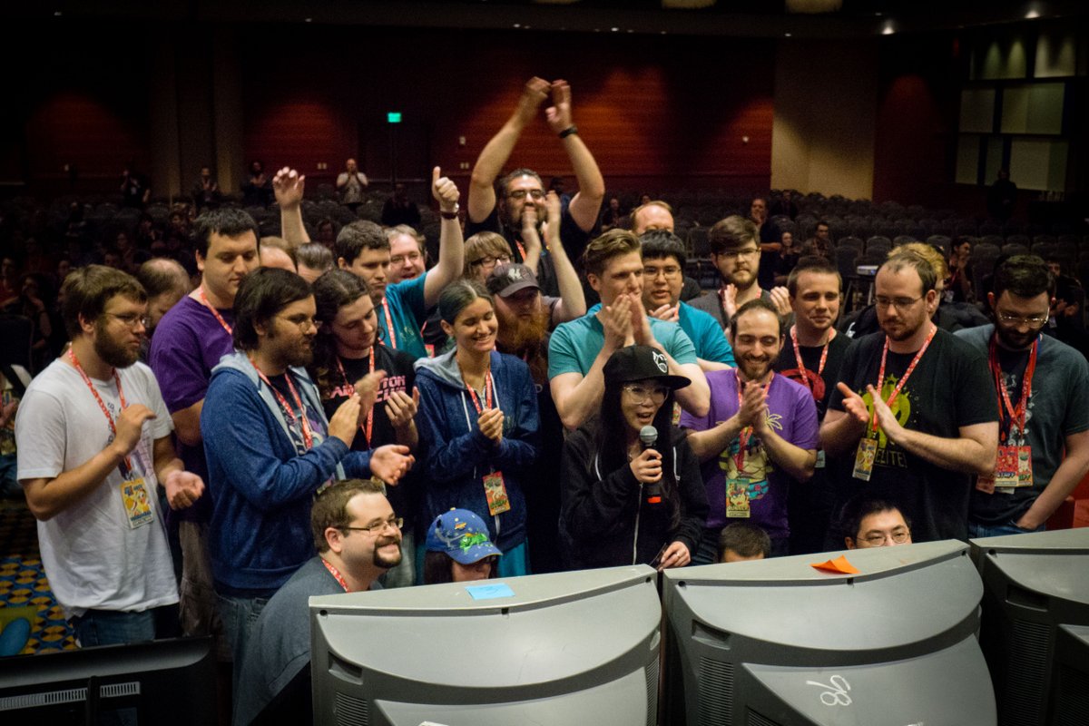 GamesDoneQuick's tweet image. With a current cash total $1,760,400 we absolutely destroyed our total from SGDQ of last year! Amazing job everyone! #SGDQ2017