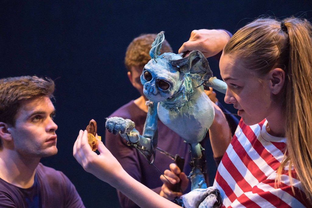 Jimmy_Grimes's tweet image. &apos;The Space Between&apos; by @BrunskillGrimes @YVTakingPart  
Photos by Leon Puplett 

#puppetry #puppets #puppetdesign #scifi #creature