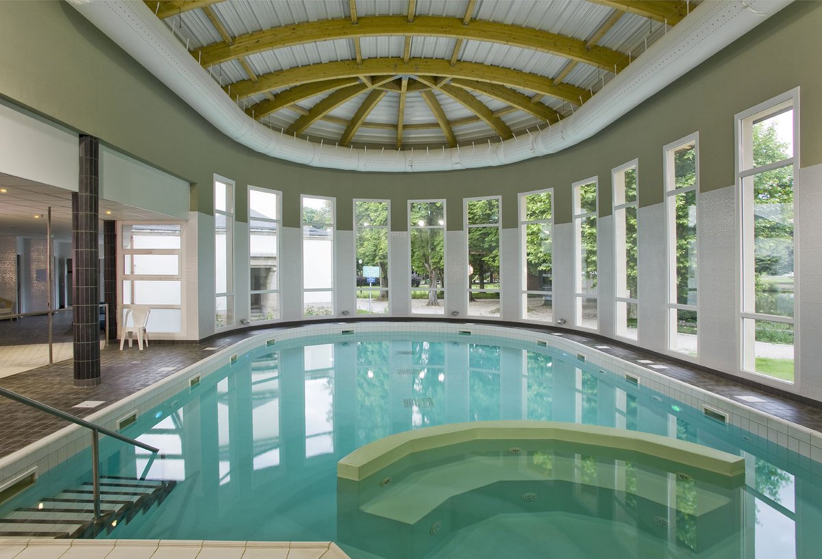 RGoiset's tweet photo. Petite matinée détente #LesThermes #LonsLeSaunier #Jura. 😎😎 https://t.co/7aIHhJaWPO