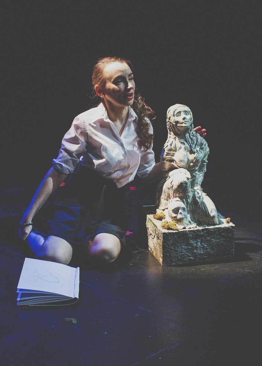boxfivereview's tweet photo. #INTERVIEW: The wonderful @Ireneie_cat on Ireland, writing, performing &amp; her outstanding show @MARY_AND_ME_ https://t.co/P2AfkLsv6c https://t.co/Q9tlXZdc78