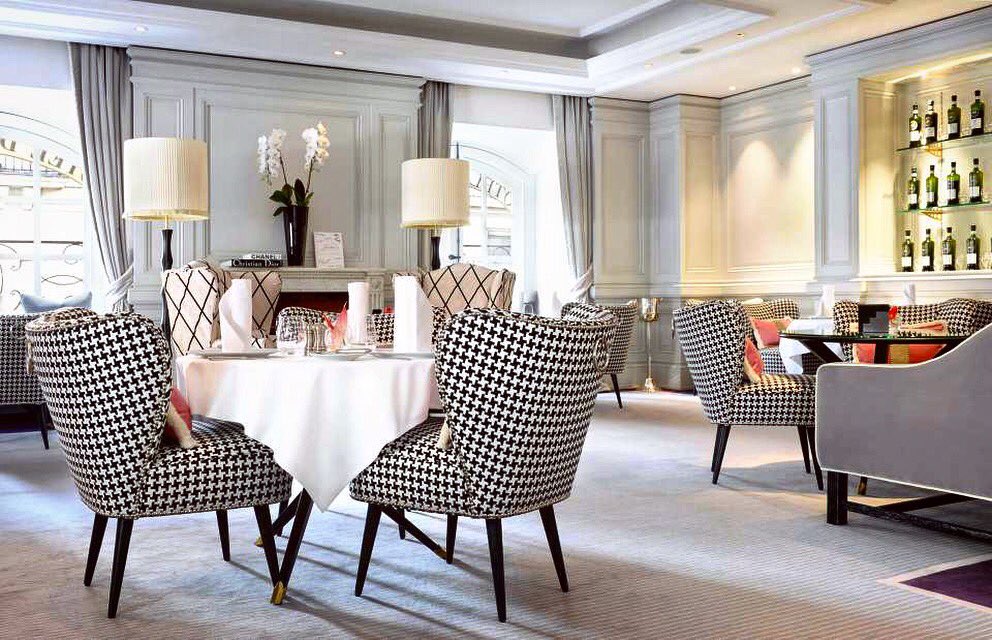 Lunch at the <a href="/HoteldeVendome1/">Hôtel de Vendôme</a>✨. <a href="/LHonoreMagazine/">L'Honoré Magazine</a> liked the original touch of the dishes! #luxuryhotel #luxury #gastronomy #prestige