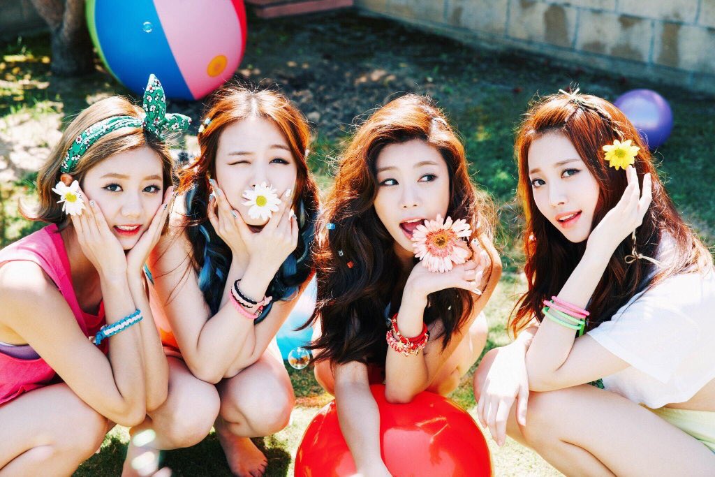 kyujong1221's tweet photo. GIRL'S DAY 7周年おめでとう❤️💛💚💙
#EVERYDAY_GIRLSDAY_7TH
#GIRLSDAY_7TH
#걸스데이7주년
#소진 #유라 #민아 #혜리
@Girls_Day https://t.co/ZTnlUvbx2K