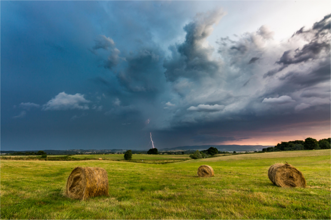 Météo - Chasseurs d'orages DESXnxSWAAARQHT