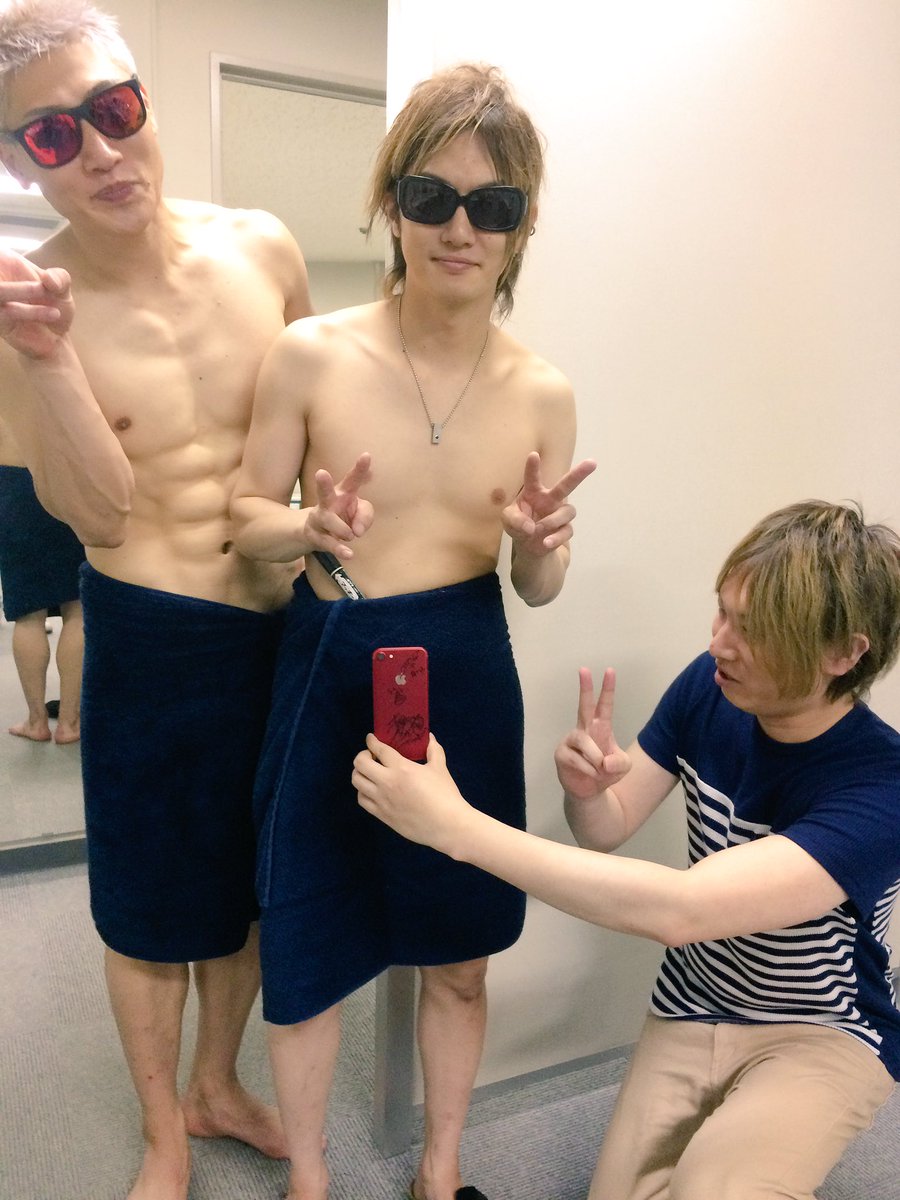 reqn's tweet image. ゴールデンボンバーさんのライブにお邪魔させて頂きました！楽しかったー_:(´ཀ`」 ∠):✨
キャンさんいつもありがとうございます😊♥️✨
9/6のゴールデンコピーボンバーも楽しみだ╰(*´︶`*)╯♡✨