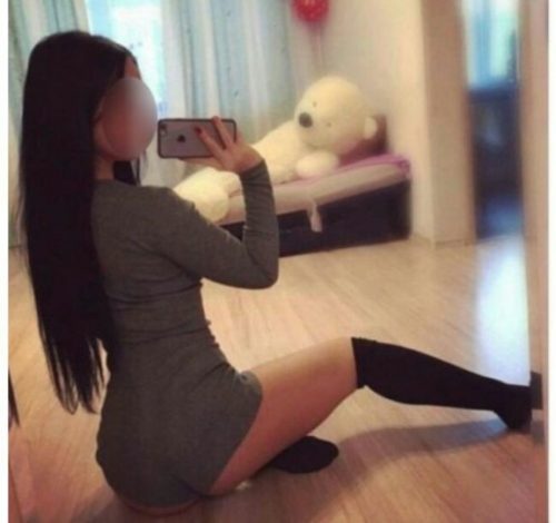 Merhaba Bağcılar Masör yaşım 21 hoş güzel vakitler geçirmek istiyorsanız aramanız yeterli boş konuşup muhabbet için aramayın lütfen.