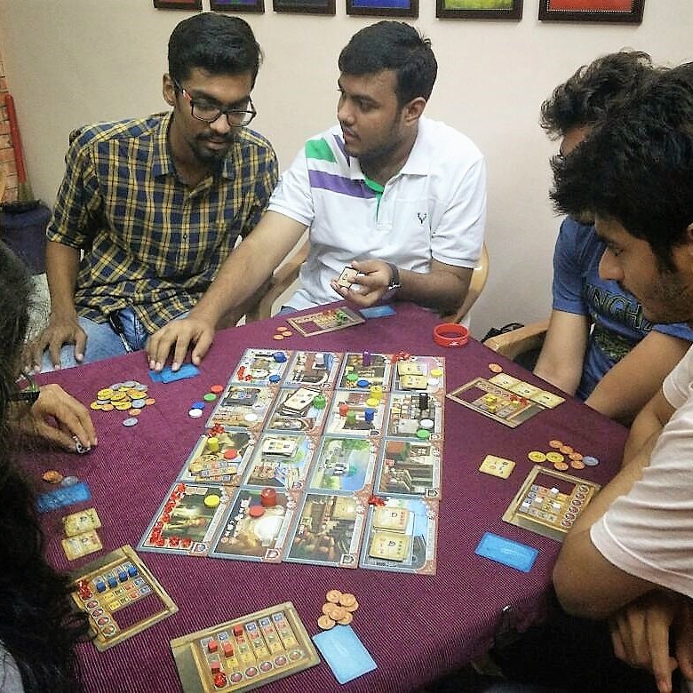 boardgameadda's tweet photo. Saturday Board Game Night - Part 1.

#boardgames #boardgameadda #boardgamelibrary #mulund #mumbai #weekend #boardgamesmumbai #boardgamenight https://t.co/Iu4M2HfVgj