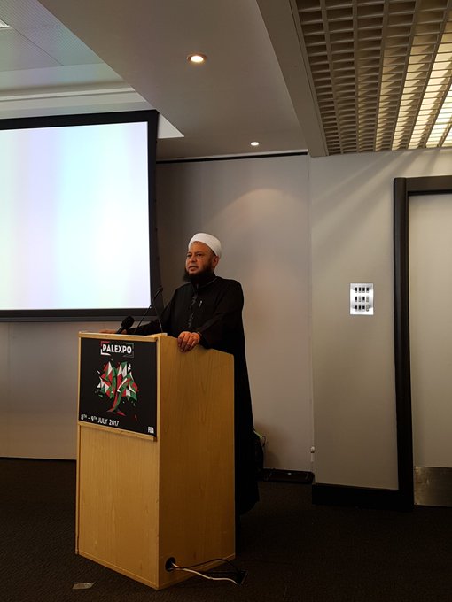 View image on Twitter