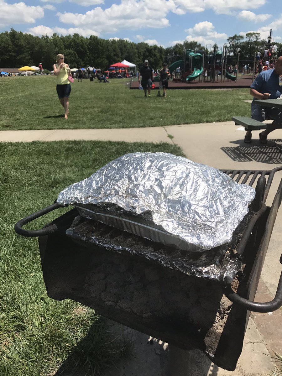 tommyrinck1's tweet photo. Grillen at tri state lax tournament . Philly elite  LB3 heading to 2019 championship game ! https://t.co/VVRfyF5Pj4