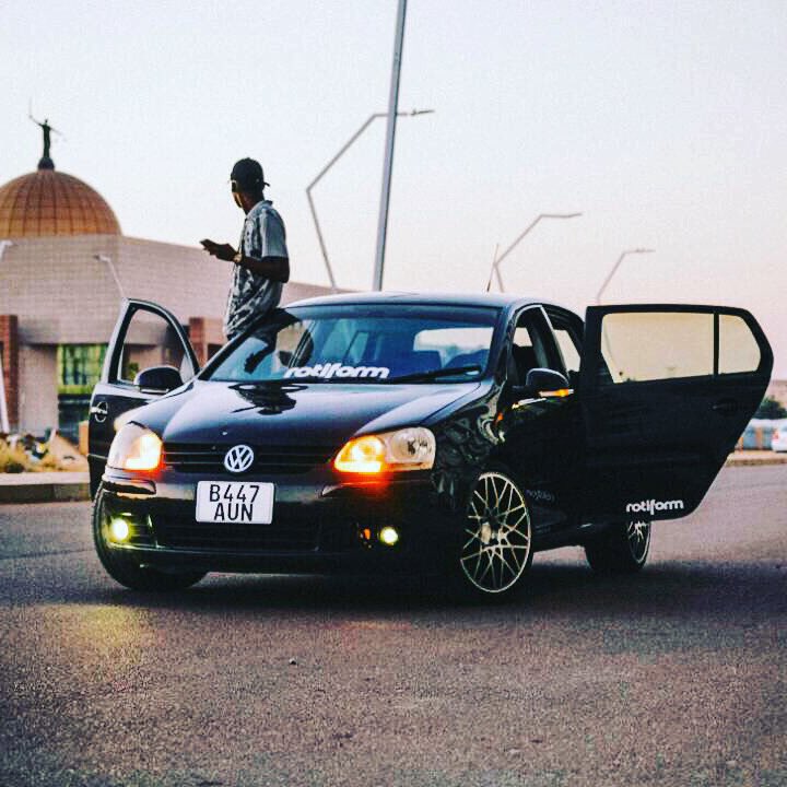MR_MANGOLE's tweet photo. #NewProfilePic https://t.co/mUUJmjERAW