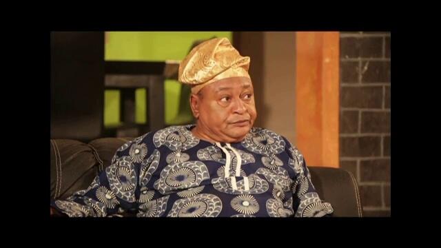 AlutaQueeen's tweet photo. @segalink  @Gidi_Traffic  Ur look when a friend asked"Can U die for your country?"
#Nansfest2017 #CreativityNiche https://t.co/oab31yRVfG