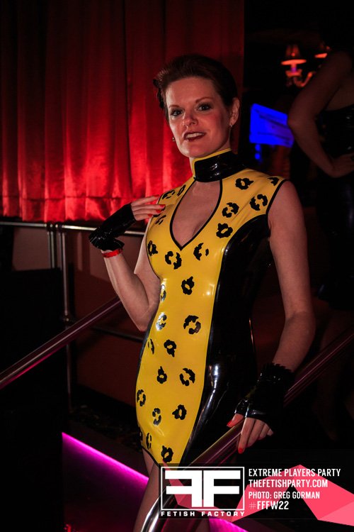 MyLadyElizabeth's tweet photo. More @fetishfactory #FFFW22 fun! Sunday night's cheetah dress shot by @GdsPhxSub #latex #dominatrix https://t.co/IFROeKDaZ2