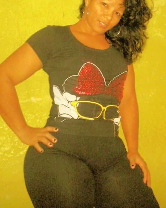 maryonisala9's tweet photo. Lindo domingo #madura #nalgona #caderona #piernuda #morena https://t.co/5BR8ELltNO