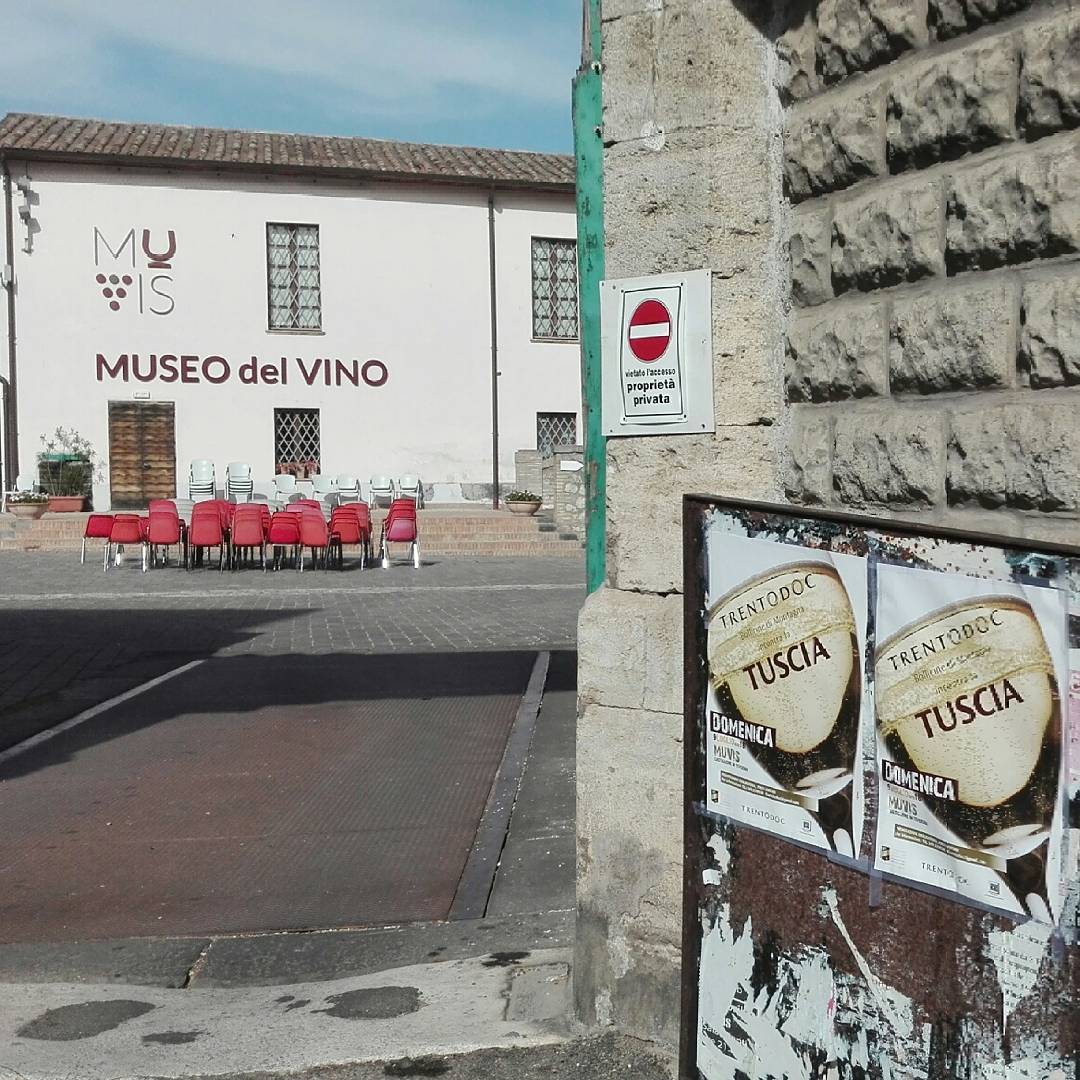 trentodoc's tweet photo. Le #bollicinedimontagna  nella Tuscia: degustazione #Trentodoc con Fisar Viterbo e il Miglior Sommelier d'Italia @laComitissa https://t.co/08jzUAg3wP