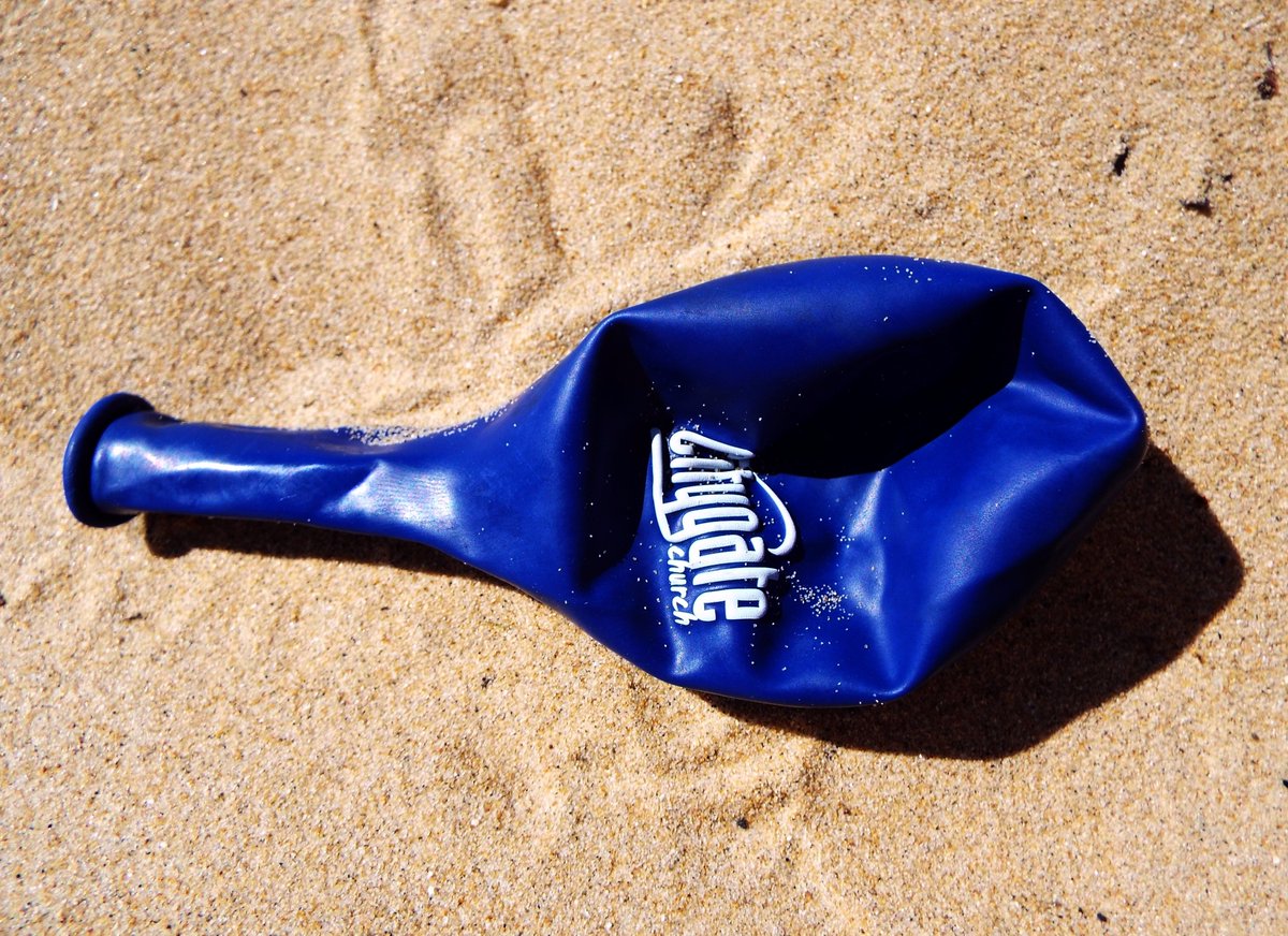 Seasaver's tweet image. Please don&apos;t use branded balloons @CitygateBmth. They&apos;re bad for the environment and wildlife. Thank you. #pollution