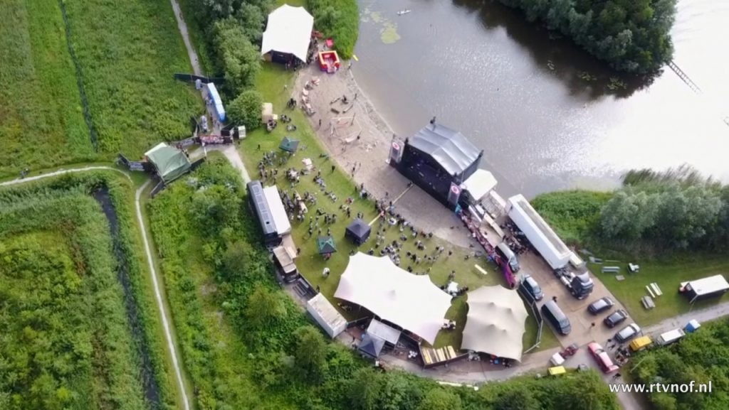 VIDEO: Freeze Forze Beach Festival in De Westereen - rtvnof.nl/video-freeze-f…