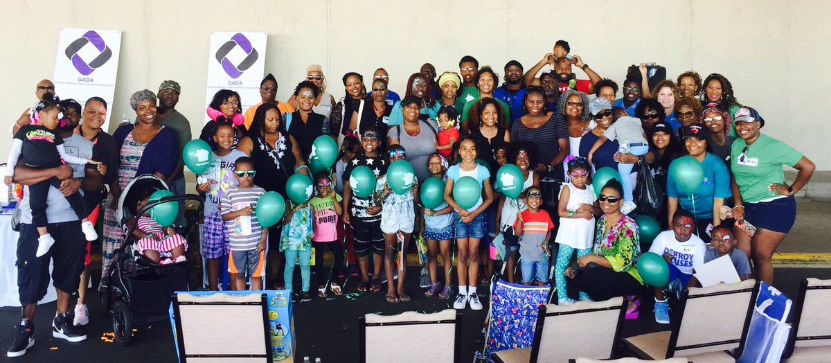 GADAChicago's tweet photo. @Nextdoor thnk you for your sponsorship with @ashburnchicago's 1st Annual #Summer #Extravaganza! #aim #ashburninmotion #ward18chicagoproud https://t.co/KGtVLTwwqL