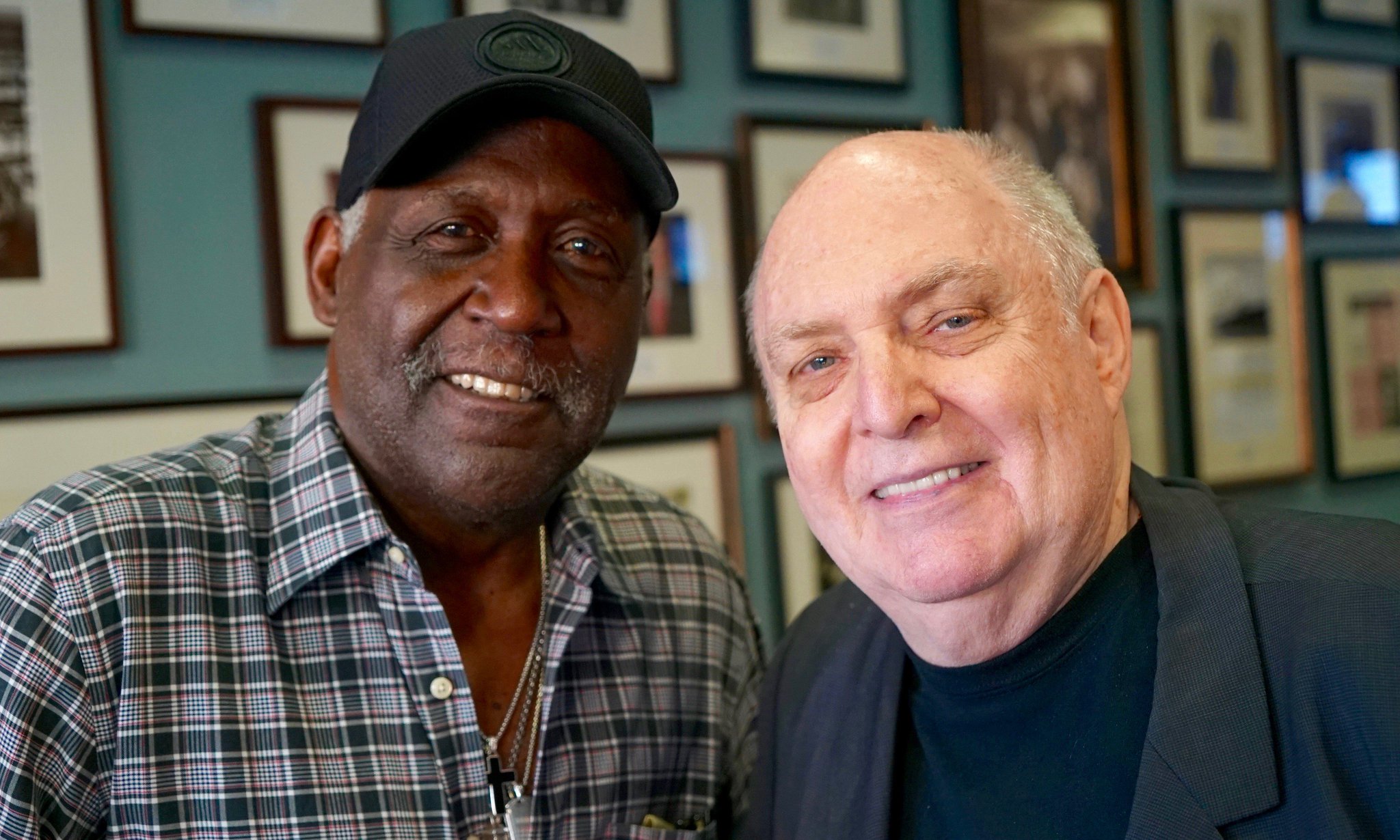 Happy Birthday Richard Roundtree!
b. July 9, 1942 