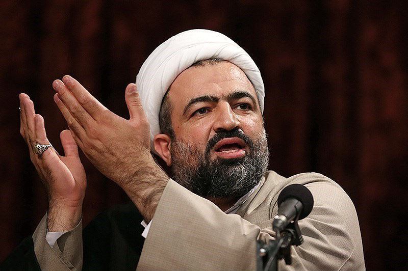 k_Jonoubi's tweet photo. #روحانی  شده رم شهربی دفاع ازصداوسیما،نمازجمعه وتمام تریبون تخریب چی بیشترین حملات روتحمل میکنه،والله دیگه روم نمیشه انتقادکنم
#خداصبرت_بده https://t.co/Mqb2dN1HEY