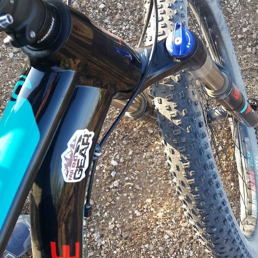 FarEndGear's tweet photo. #bikelife #mtb #mountainbiking #farendgear #singleearbud #keeponeearopen #twentysevenfive #twentysevenfiveplus #cu… https://t.co/2AB3B3xX1P https://t.co/2TZCcKRBWV