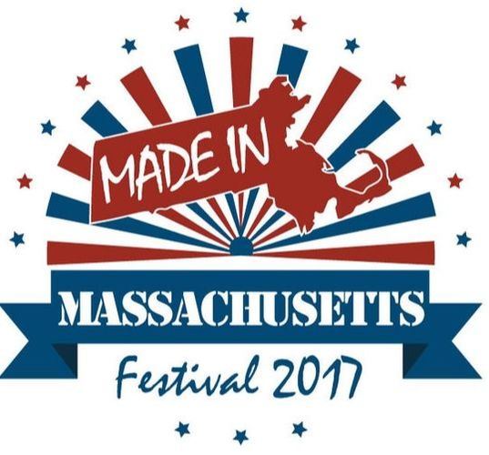#MadeinMassFest is super! Maple everything, beer, crafts, pie, &amp; fairtrade coffee accompanied by awesome music. What's better than MA?