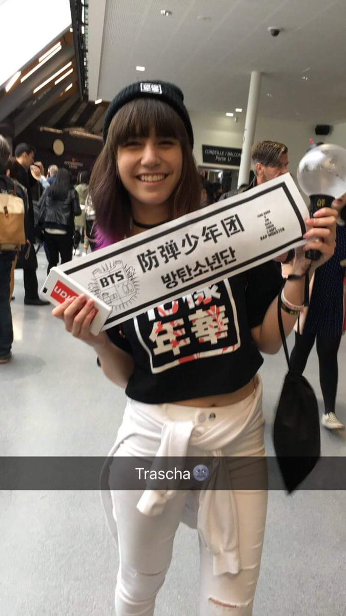 chosobsessed's tweet photo. I'm proud of being an A.R.M.Y
Supporting BTS is what truly makes me happy
#HappyARMYDay #4YearsWithARMY #ARMY_4th https://t.co/Ab8pyiE5IH