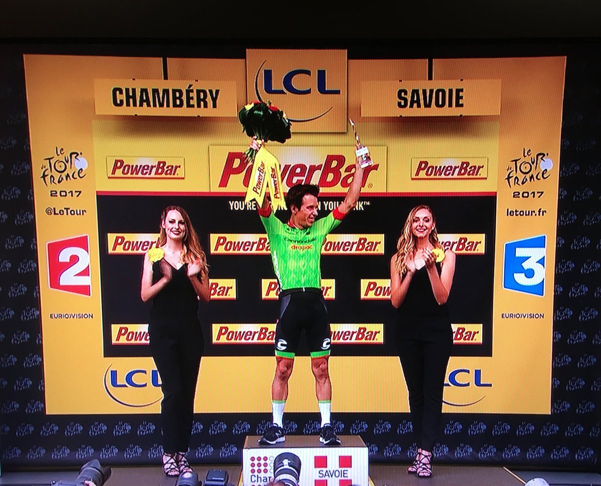 #GraciasRigoneitor ! Qué gran alegría verte en lo más alto del podio de una etapa del #TDFxESPN ! Estoy feliz por vos amigo <a href="/UranRigoberto/">Rigoberto Uran</a> !