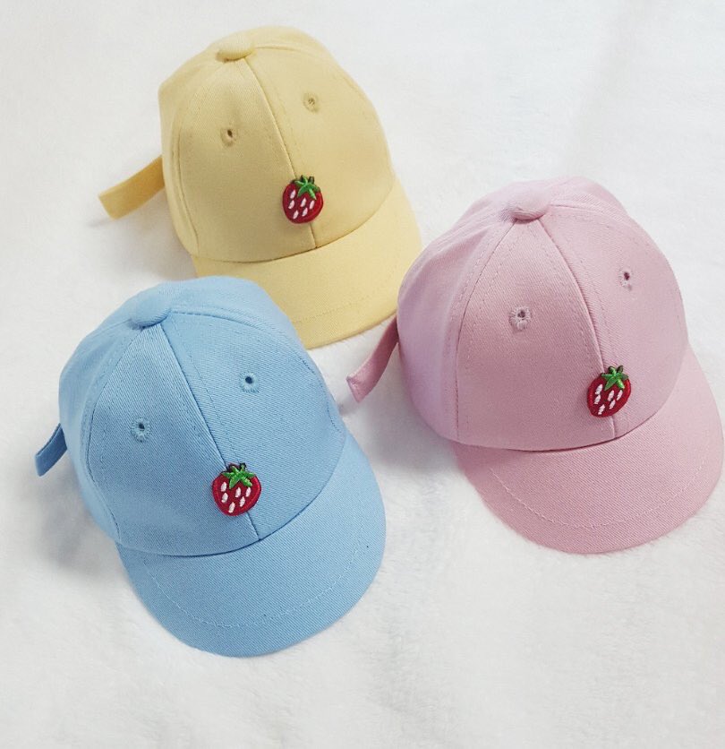 Lionii_Box's tweet photo. 기분 너무 좋아서 이벤트 할래요(광광) 알티 해주신분들 중 총 9명 뽑아 3분은 모자를 6분은 라오니박스 신상품 드립니다⁽⁽٩(๑˃̶͈̀ ᗨ ˂̶͈́)۶⁾⁾ (추가 신상품도 있어요) #KOKOBOP #TheWarEXO #EXO #weareoneEXO https://t.co/bQMwjPlH8k