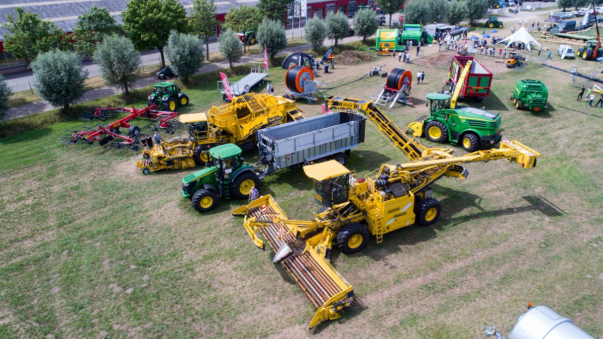 staadegaard's tweet photo. Wegens succes gaan wij morgen nog 1 dag door met onze #OpenDagen! U bent van harte welkom van 10.00 tot 20.30 uur #Lieshout #Laarbeek https://t.co/GYls84Gogc