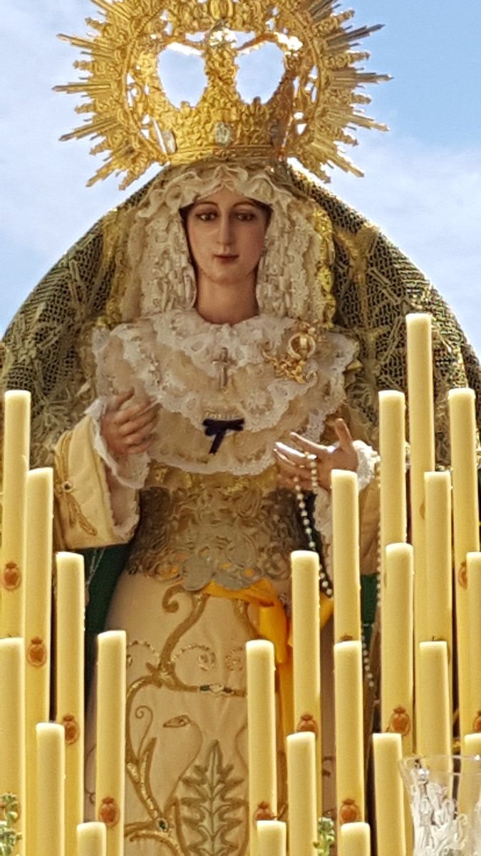 Hoy es Domingo y los Domingos son siempre tuyos, que ganas de volver a sentir tu Esperanza por las calles de Campillos