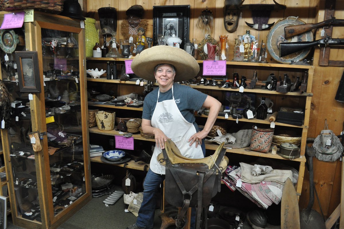 VT_Antique_Mall's tweet image. Having a little fun at the mall! VAM's owner, Cindy, is on the fence about making this sombrero her new gardening hat! #vintagefinds #fun101