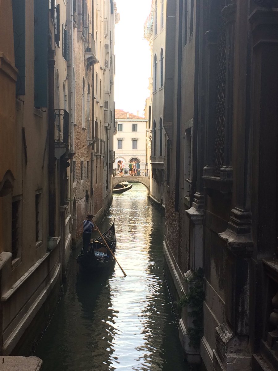 buyspice55's tweet photo. About to pilot a gondola!#captmike https://t.co/qwlwkFbOhc