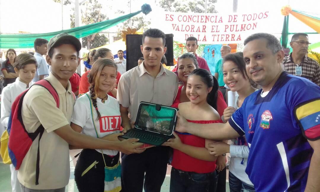 ZonaEducGuarico tweet picture