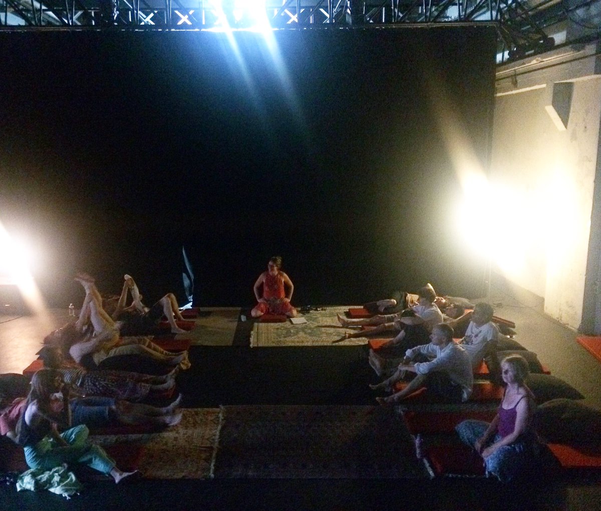 Last spiritual session of The Ark #spiritualsession #thearkcenterexperiment #gracendiritu #postinternet #laboratoiresdaubervilliers