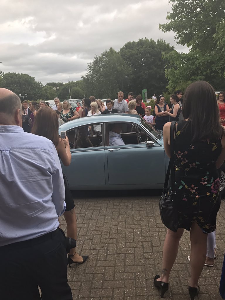 telfordpriory's tweet photo. #designerSuits #beautifulDresses #flashCars #smiles #friendship https://t.co/HQ7LNnh1ZX