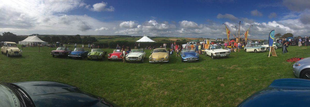 MasonsCelticCC's tweet photo. Great line up of classics down in Cornwall. The Cornwall Masonic Classic Car Club was well supported https://t.co/LQxz87pKi2