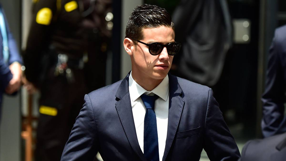 diarioas's tweet photo. Según la información de 'The Independent' el equipo de Mourinho ha intensificado las negociaciones por James.
https://t.co/ZWhKa1HEiu https://t.co/Pnl3Siv82x