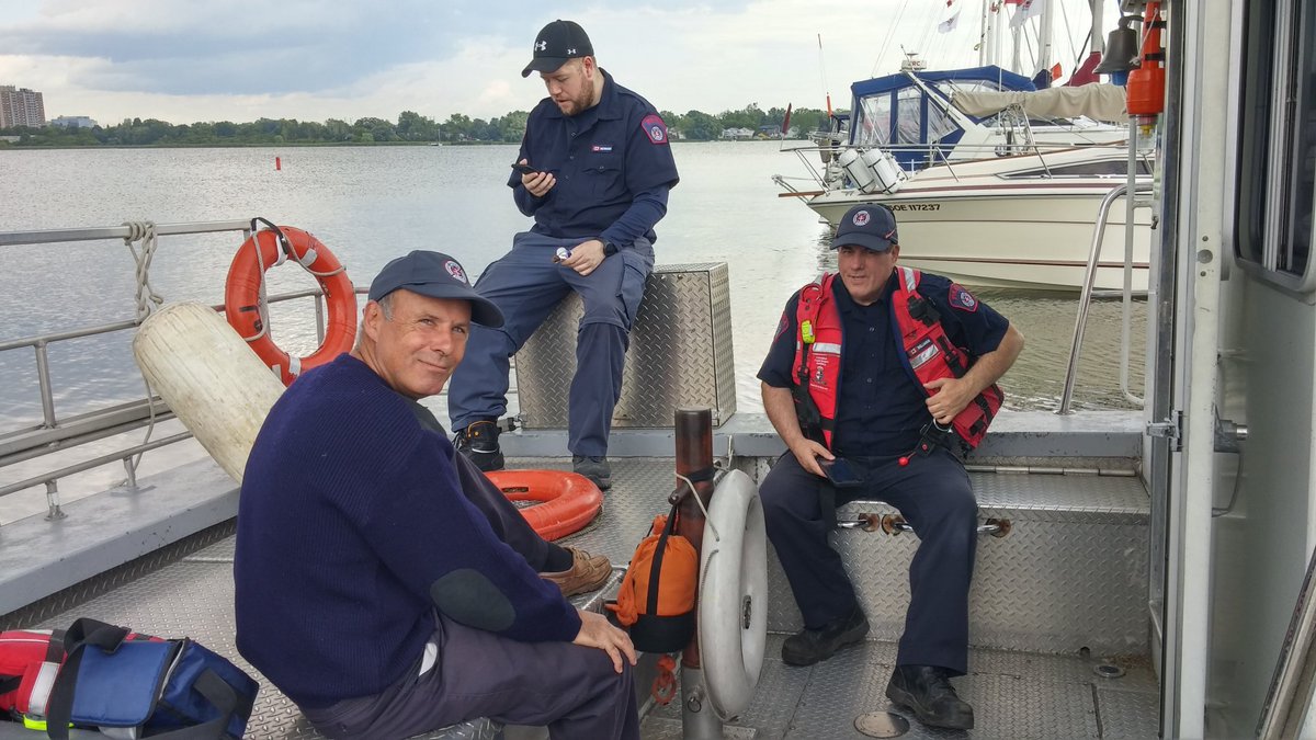 PARA_Rescue's tweet image. Dropping water levels means we might be back at our regular home soon - @CUatFBYC