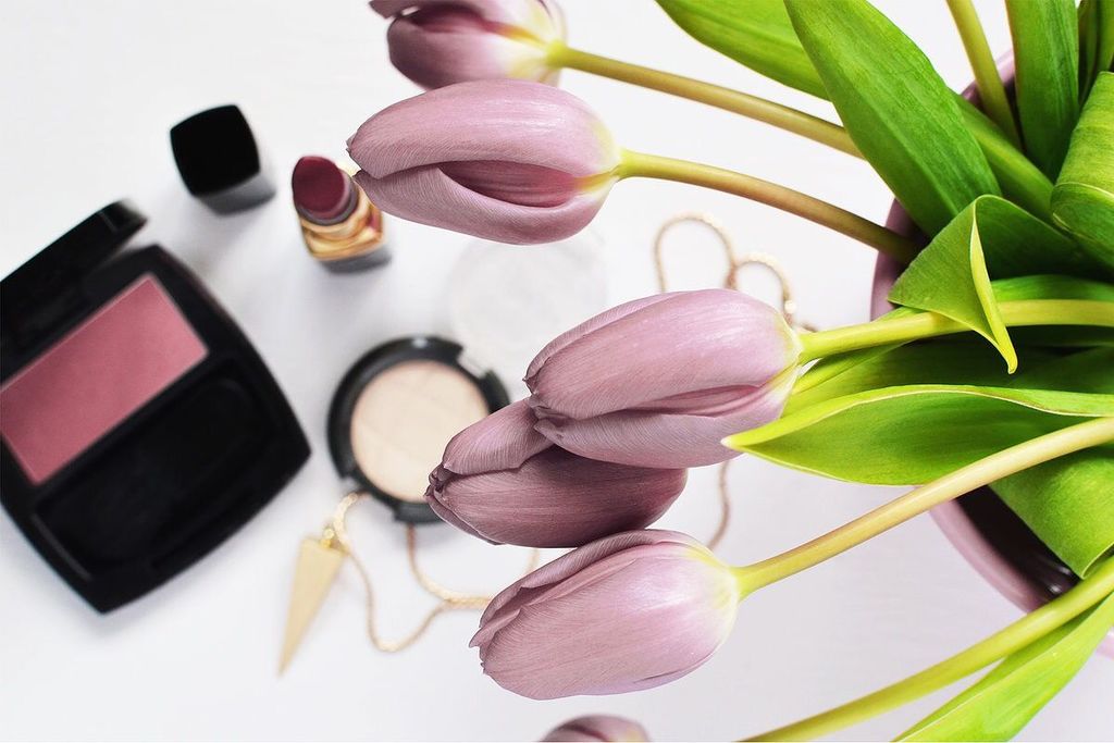 SAVFineCrowdz's tweet photo. FineCrowdz : FineCrowdz un produit #beauté que vous souhaitez #acheter. #FineCrowdz vous propose de le négocier po… https://t.co/OjxJMADtq3) https://t.co/hUXQgVlQq6