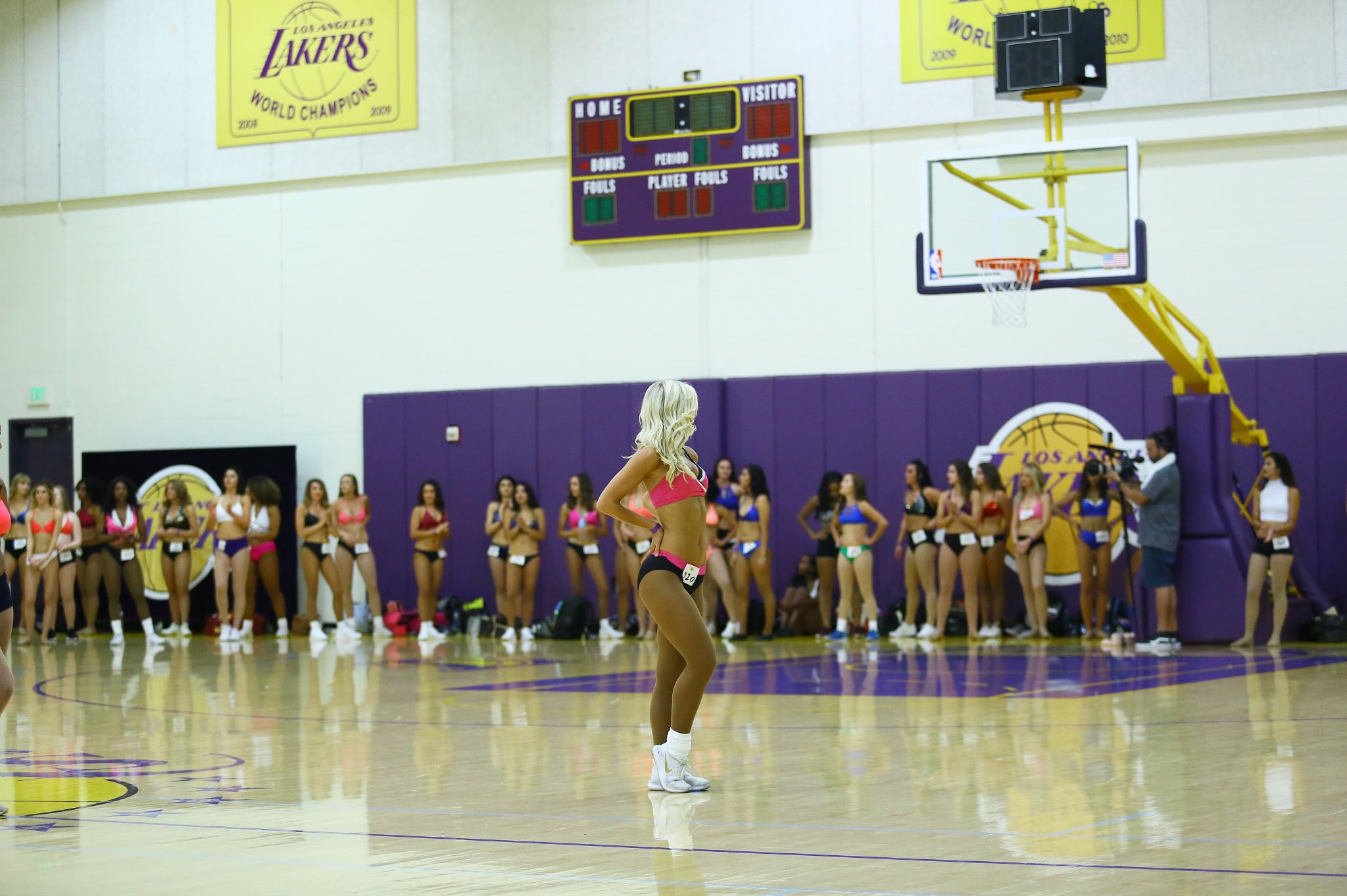 DEUNGnYUIAEXbRX.jpg:large